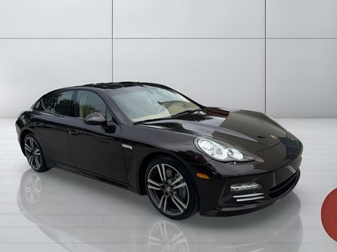 Used 2012 Porsche Panamera 4 w/ Premium Pkg Plus AWD/4WD image 9