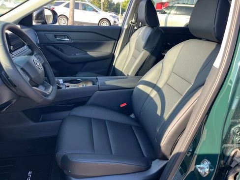 New 2026 Nissan Rogue SV FWD image 13