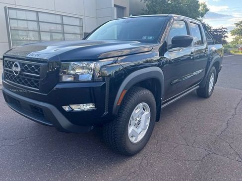 Used 2024 Nissan Frontier SV w/ Hardbody Edition AWD/4WD image 7