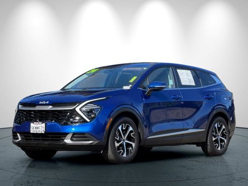 Certified 2024 Kia Sportage EX image 8