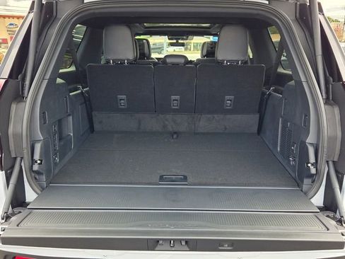 New 2026 Ford Expedition Max Platinum AWD/4WD image 7