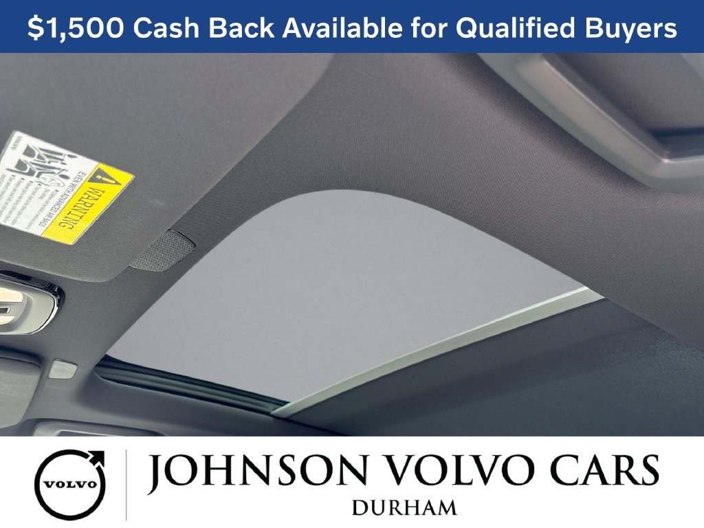 New 2026 Volvo XC90 T8 Plus w/ Protection Package Premier AWD/4WD image 16