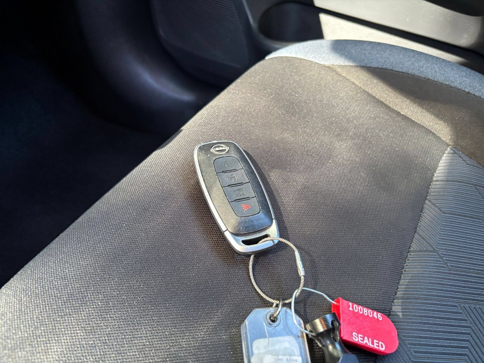 Used 2025 Nissan Versa SV FWD image 20