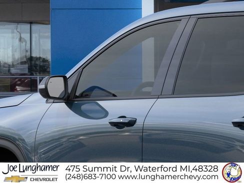 New 2026 Chevrolet Traverse Z71 w/ Driver Confidence Package AWD/4WD image 12
