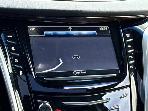 Used 2019 Cadillac Escalade ESV Luxury w/ Escalade Sport Edition AWD/4WD image 12