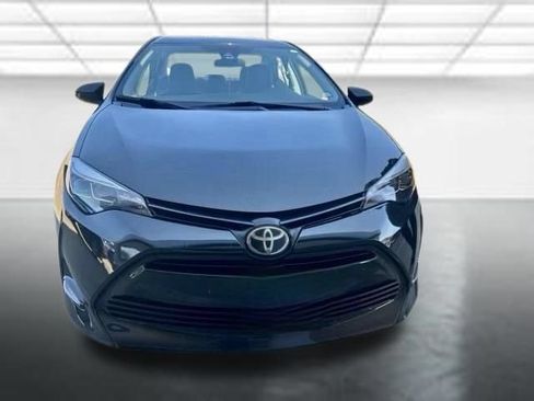 Used 2019 Toyota Corolla XLE FWD image 6
