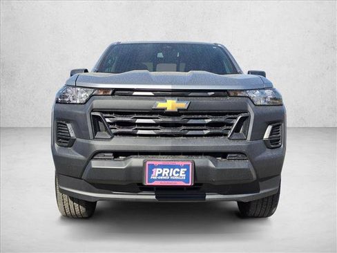 Certified 2026 Chevrolet Colorado W/T w/ WT Custom Package RWD image 8
