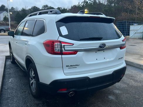 Used 2024 Subaru Ascent Premium w/ Convenience Package image 10