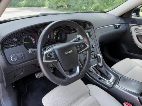 Used 2010 Saab 9-5 Aero AWD/4WD image 23