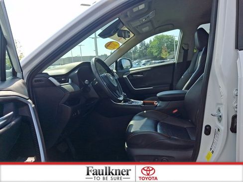 Certified 2024 Toyota RAV4 Adventure AWD/4WD image 13