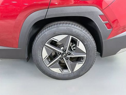 Used 2025 Hyundai Tucson SEL FWD image 35