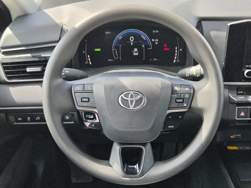 Used 2026 Toyota Camry LE FWD image 14