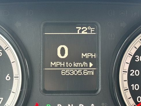 Used 2017 RAM 1500 Tradesman w/ Chrome Appearance Group RWD image 14