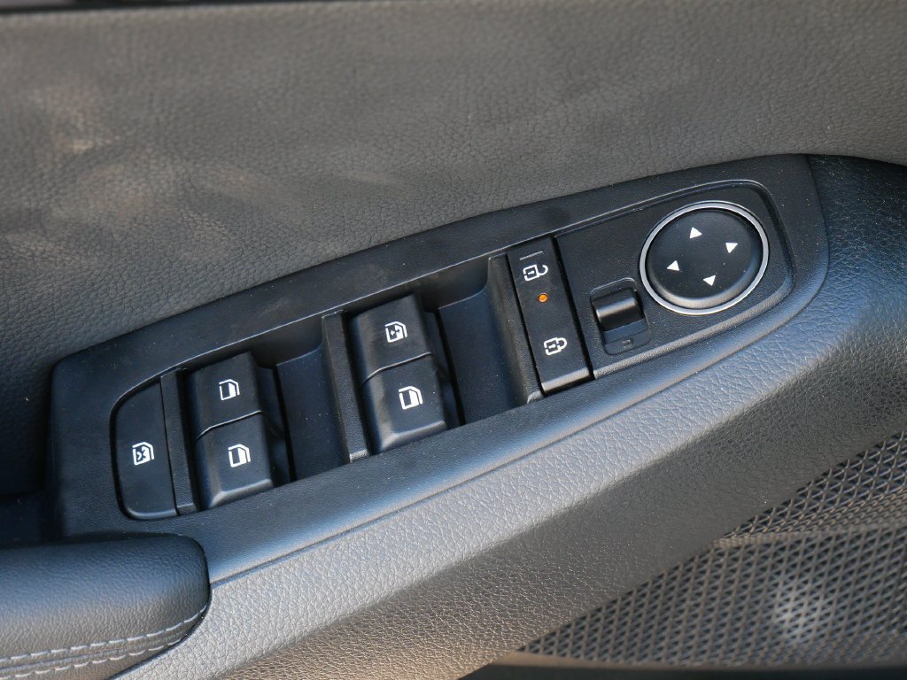 Used 2026 Kia Seltos EX AWD/4WD image 17