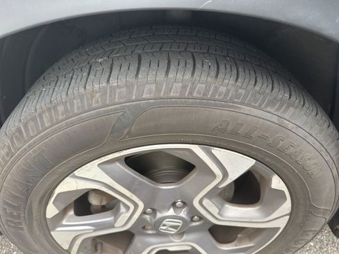 Used 2017 Honda CR-V EX image 5