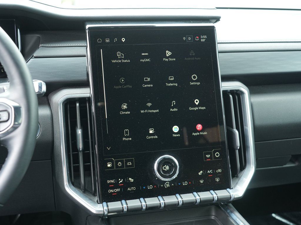 Certified 2026 GMC Acadia Elevation w/ Elevation Premium Package AWD/4WD image 22
