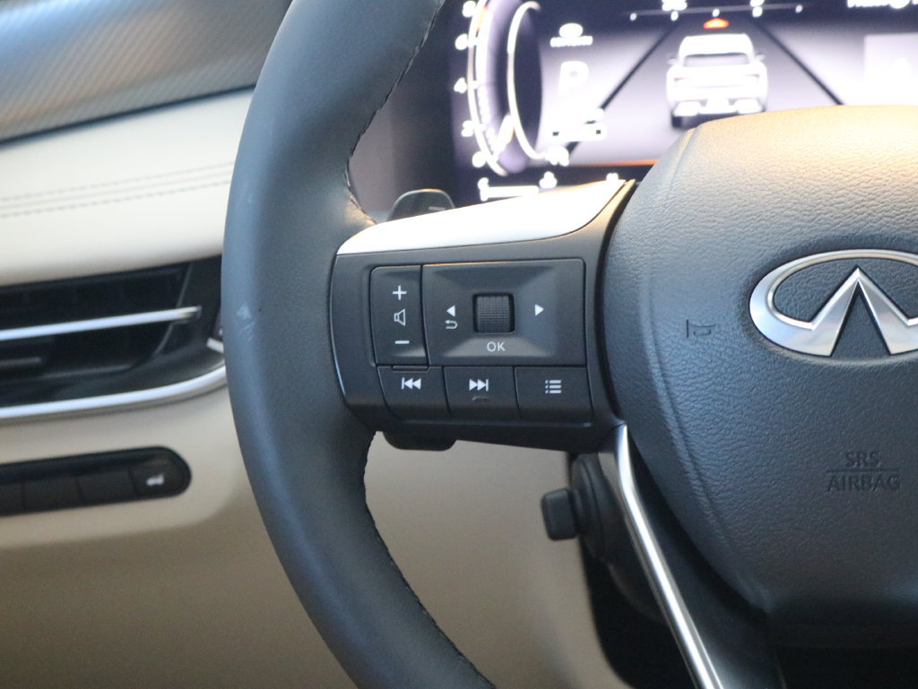 Used 2023 INFINITI QX60 Luxe AWD/4WD image 12