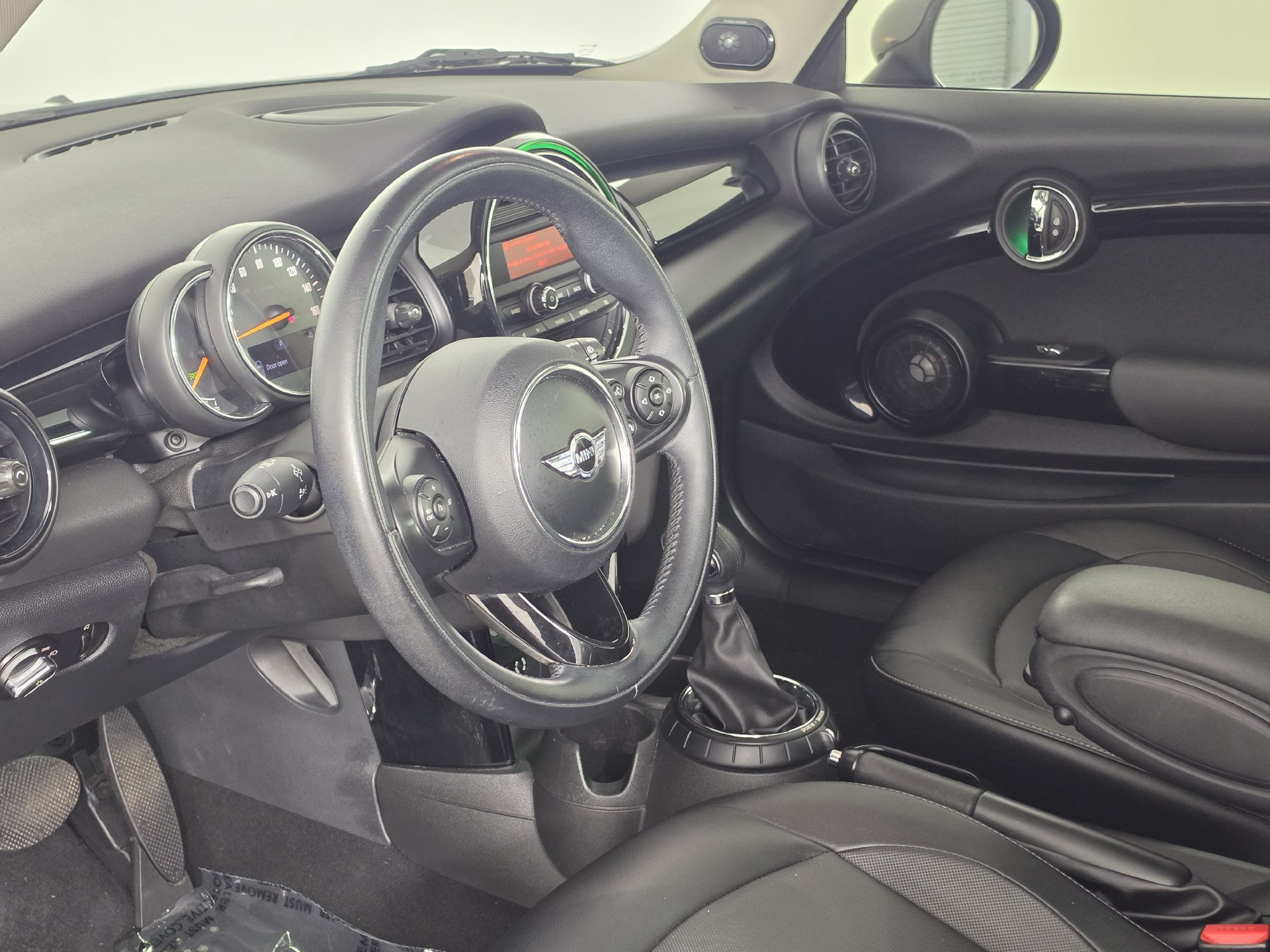 Used 2016 MINI Cooper 2-Door Hardtop FWD image 2
