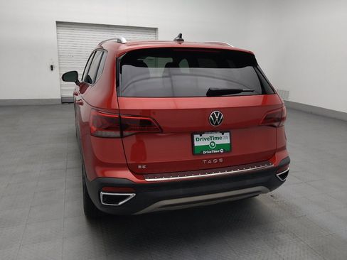 Used 2023 Volkswagen Taos SE w/ Black Wheel Package FWD image 6