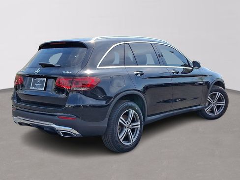 Used 2020 Mercedes-Benz GLC 300 4MATIC image 4