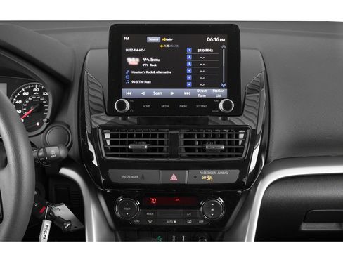 Used 2022 Mitsubishi Eclipse Cross LE AWD/4WD image 7