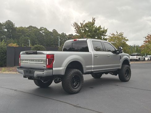 Used 2022 Ford F350 Platinum w/ FX4 Off-Road Package AWD/4WD image 3