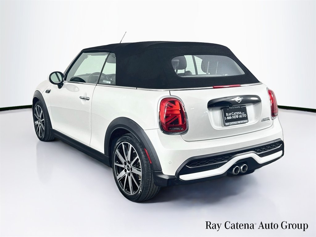 Used 2024 MINI Cooper S FWD image 5