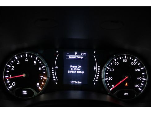 Used 2015 Jeep Renegade Latitude image 28