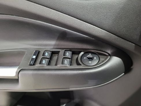 Used 2018 Ford Escape SE image 43