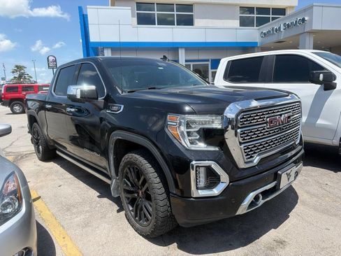 Used 2020 GMC Sierra 1500 Denali w/ Denali Ultimate Package AWD/4WD image 1