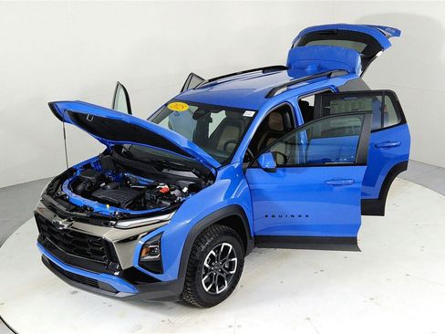 Used 2025 Chevrolet Equinox ACTIV w/ Convenience Package III image 28