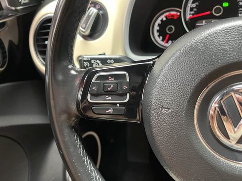 Used 2019 Volkswagen Beetle 2.0T Final Edition SEL FWD image 12