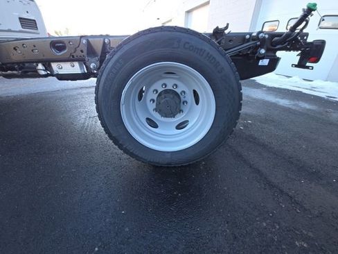 New 2026 Ford F550 4x4 Supercab Super Duty image 34