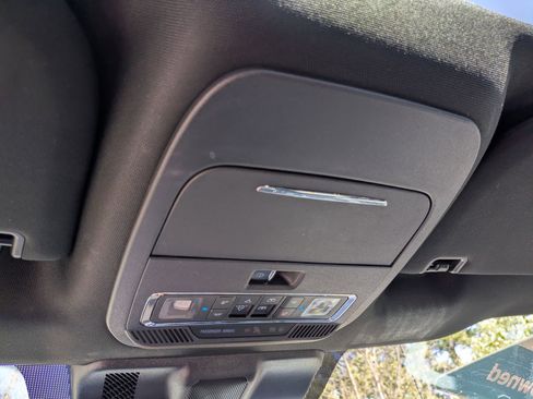 Certified 2023 Ford F150 Platinum w/ Equipment Group 701A High image 28