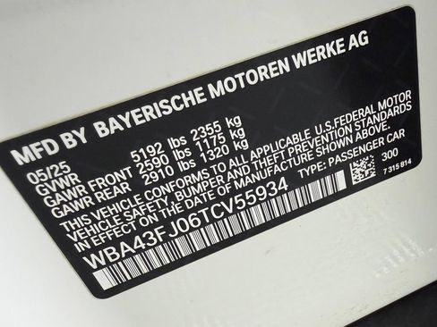 Used 2026 BMW 530i RWD image 36