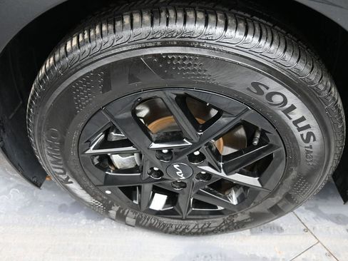 Used 2025 Kia K5 LXS image 14