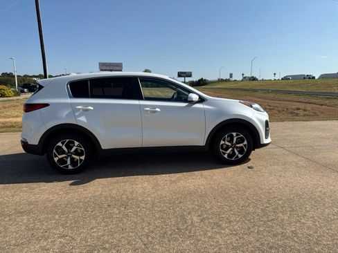Used 2022 Kia Sportage LX FWD image 14