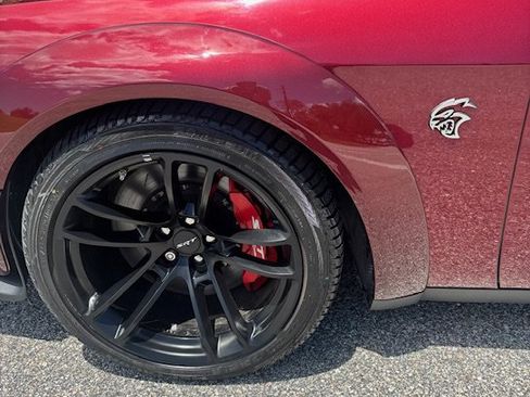Used 2021 Dodge Challenger SRT Hellcat RWD image 16