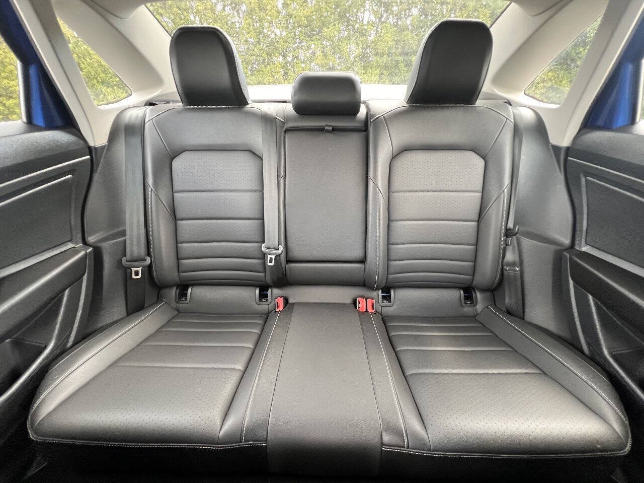Used 2024 Volkswagen Jetta SE FWD image 28
