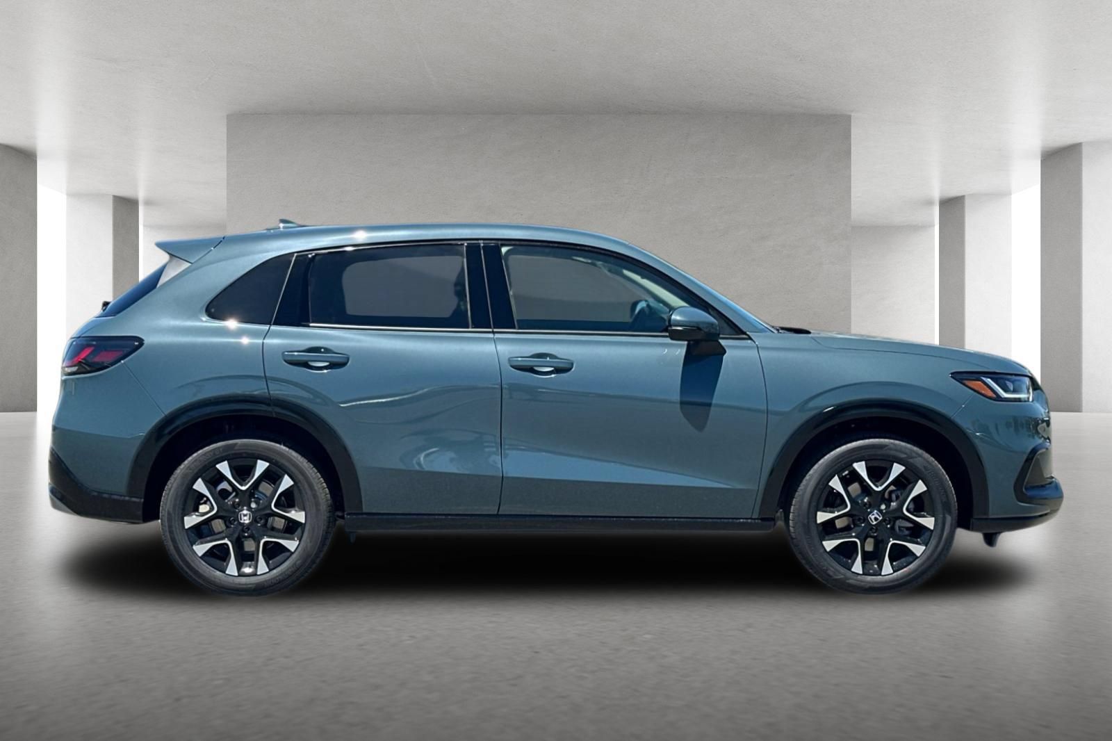 New 2027 Honda HR-V EX-L image 3
