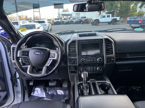 Used 2018 Ford F150 Raptor w/ Equipment Group 802A Luxury image 34