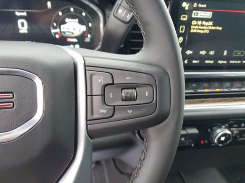 New 2026 GMC Sierra 1500 SLE w/ Preferred Package image 19