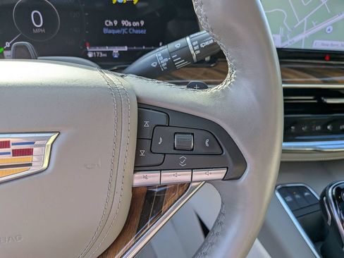 Used 2024 Cadillac Escalade Sport Platinum w/ LPO, ONYX Package AWD/4WD image 15