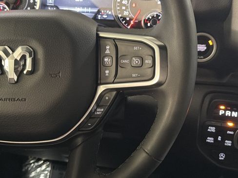 Used 2025 RAM 1500 Big Horn AWD/4WD image 30