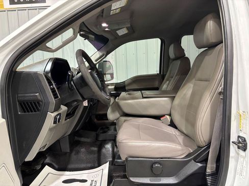 Used 2019 Ford F250 XL w/ Power Equipment Group AWD/4WD image 11