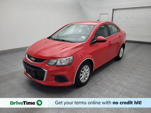 Used 2020 Chevrolet Sonic LT FWD image 1