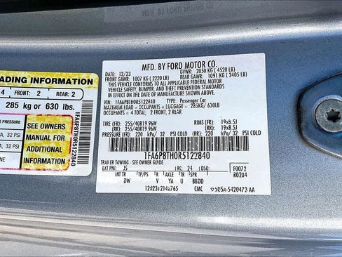 Used 2024 Ford Mustang Coupe RWD image 19
