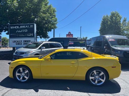 Used 2011 Chevrolet Camaro SS w/ RS Package RWD image 2