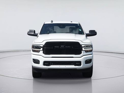 Used 2022 RAM 2500 Laramie AWD/4WD image 3