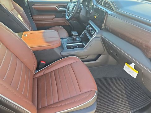 New 2026 GMC Sierra 1500 Denali Ultimate image 10